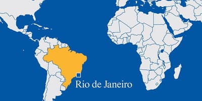 세계지도를 보여주는 Rio de Janeiro